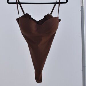 SKIMS Triangle Bodysuit in Cocoa – New With Tags – Size L
